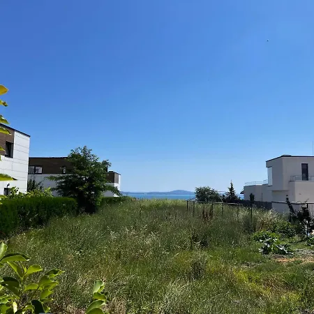 Brisas Garden Апартаменти Бургас