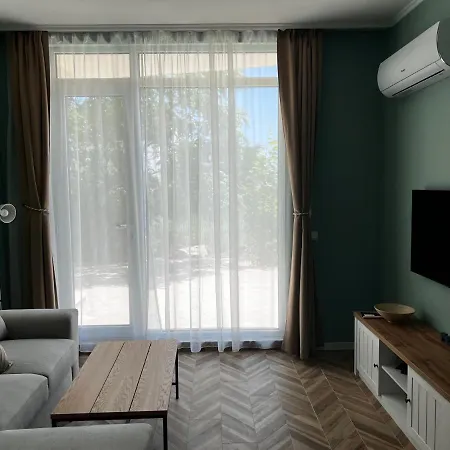 Апартаменти Brisas Garden *